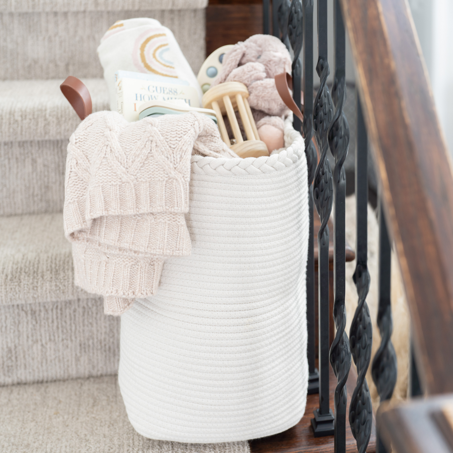 NEObirdie Rope Stair Basket for Carpeted and Wooden Stairs