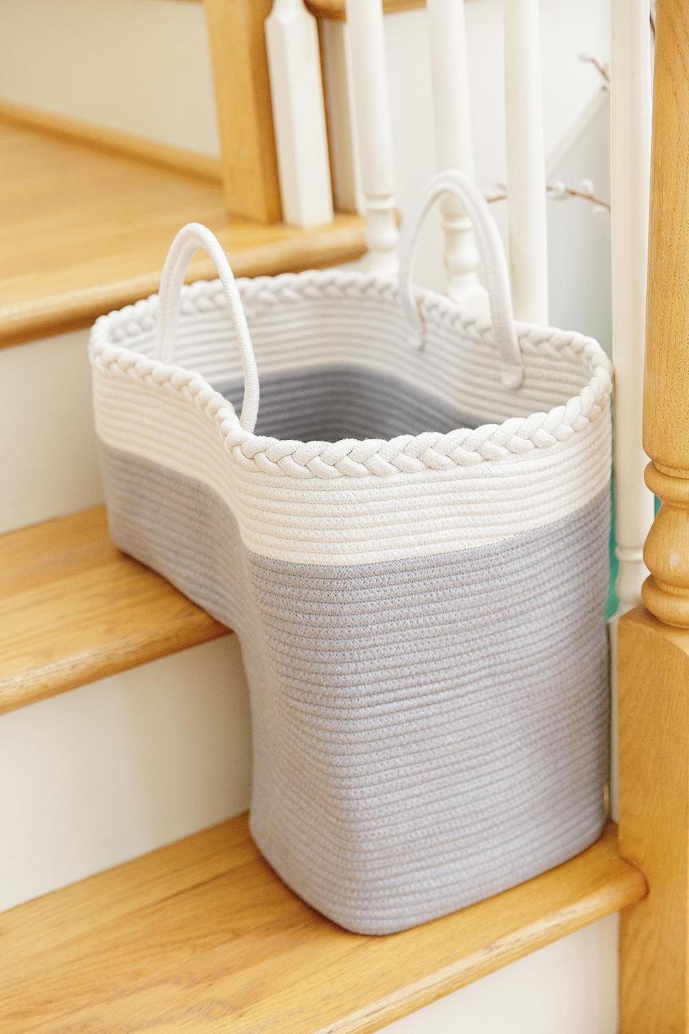NEObirdie Rope Stair Basket for Carpeted and Wooden Stairs